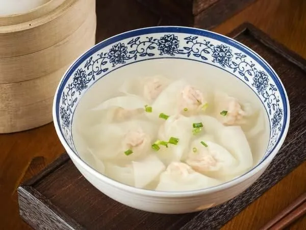 Glass wontons in Guanghan